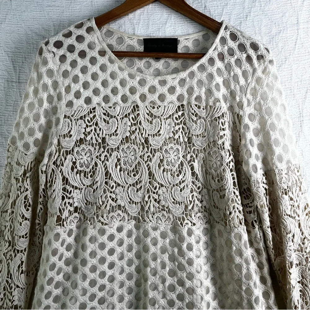 Sunday in Brooklyn Tunic Top Womens Large Crochet Cotton Sheer Lace Cream Shirt